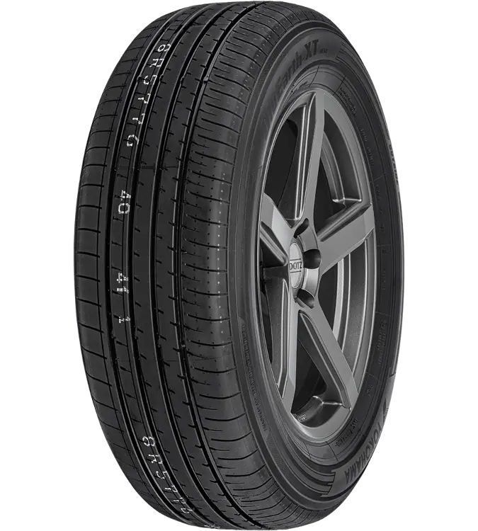 Yokohama BluEarth-XT AE61 215/65 R17 99 V